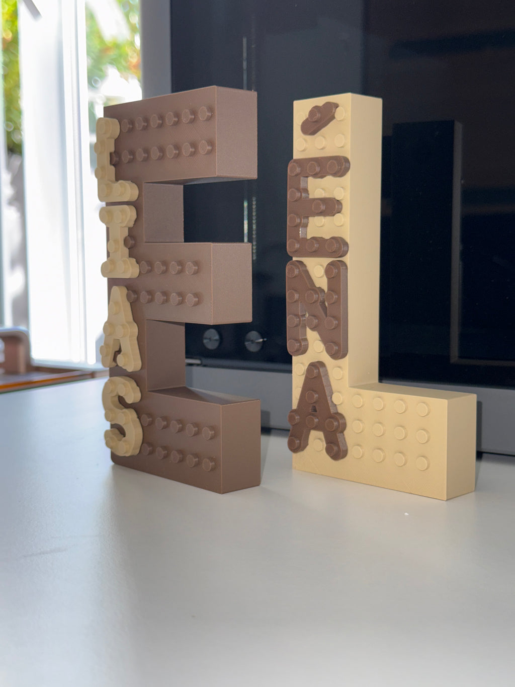 Lettres du prénom personnalisées façon briques de construction, décoration originale pour chambre d'enfant